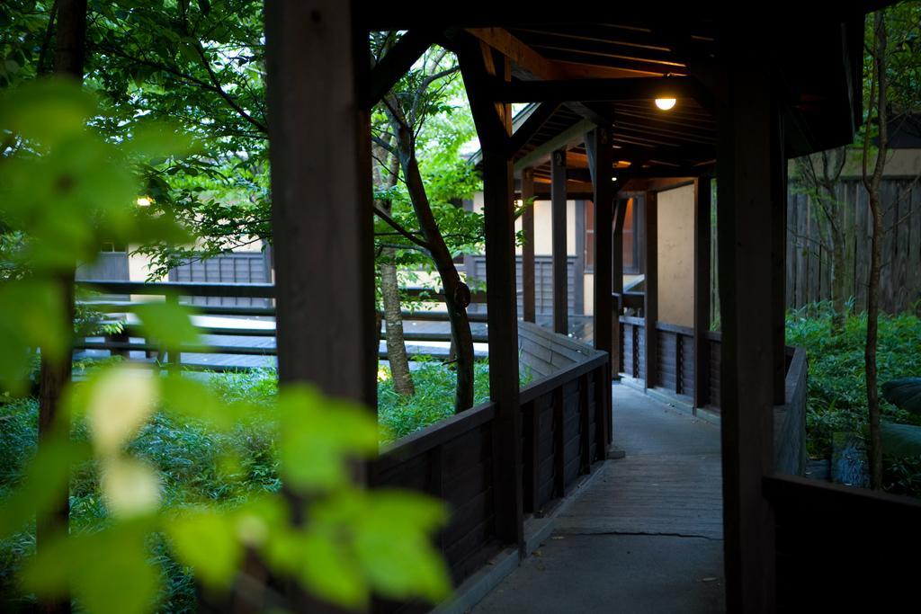 Hôtel Yufuin Gettouan Extérieur photo